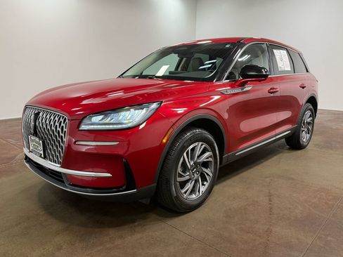 Used 2023 Lincoln Corsair AWD w/ Equipment Group 101A image 39