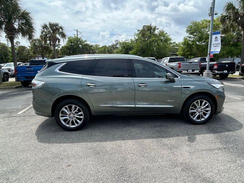 Used 2023 Buick Enclave Avenir w/ Avenir Technology Package image 8