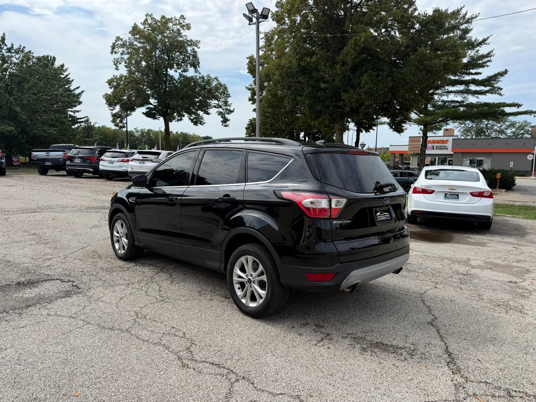 Used 2018 Ford Escape SE FWD image 5
