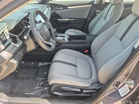 Used 2018 Honda Civic EX image 11