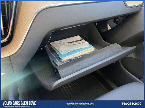 Used 2026 Volvo XC60 B5 Core w/ Climate Package image 34