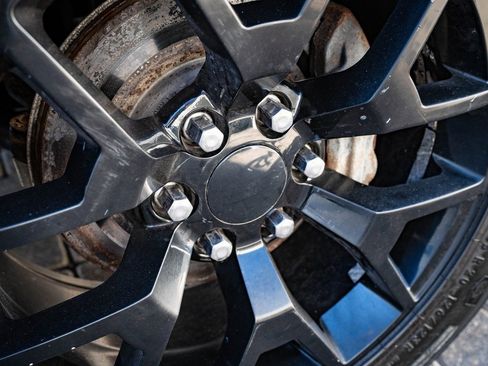 Used 2023 Chevrolet Silverado 1500 RST w/ Protection Package image 8