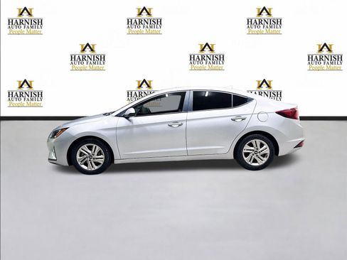 Used 2020 Hyundai Elantra SEL FWD image 9