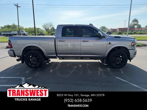 Used 2022 RAM 3500 Limited AWD/4WD image 6