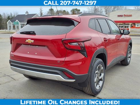 New 2026 Chevrolet Trax LT image 6