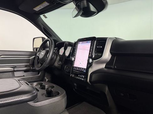 Certified 2026 RAM 2500 Big Horn AWD/4WD image 29