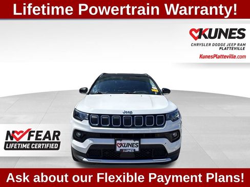 Used 2022 Jeep Compass Limited AWD/4WD image 3