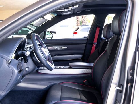 Used 2023 Genesis GV70 2.5T Sport Prestige w/ Sport Prestige Package image 16