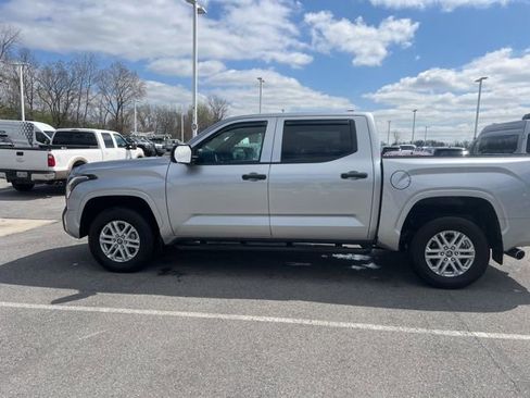 Used 2025 Toyota Tundra SR w/ SR Tow Package image 2