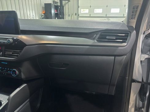 Used 2025 Ford Escape Active image 29