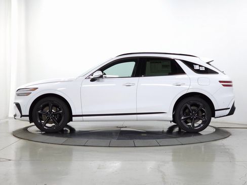 Used 2026 Genesis GV70 3.5T Sport Prestige image 4