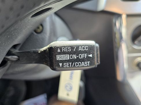 Used 2003 Pontiac Vibe Base w/ Power Group Value Package image 22