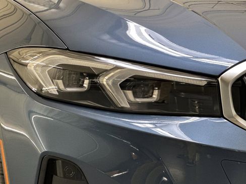 Used 2026 BMW 330i Sedan w/ Convenience Package image 10