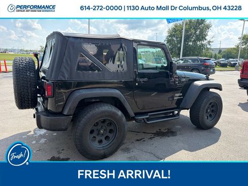 Used 2017 Jeep Wrangler Sport w/ Quick Order Package 24S AWD/4WD image 10