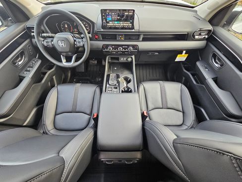 New 2025 Honda Pilot EX-L image 22