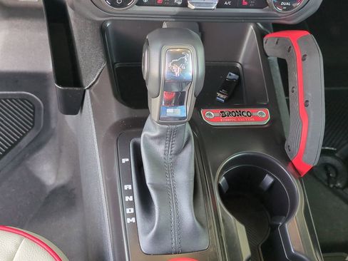 Certified 2025 Ford Bronco Stroppe Edition image 19