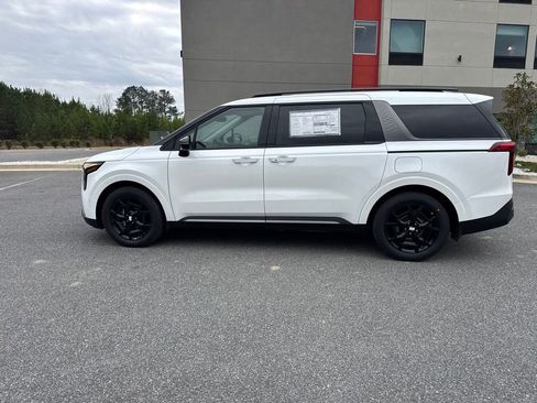 New 2026 Kia Carnival SX image 6