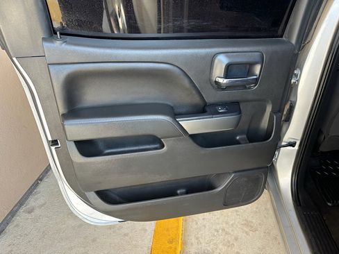 Used 2018 Chevrolet Silverado 1500 LT w/ Texas Edition image 21