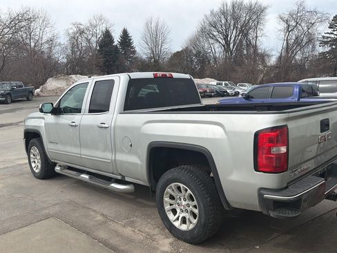 Used 2019 GMC Sierra 1500 SLE w/ SLE Value Package image 5
