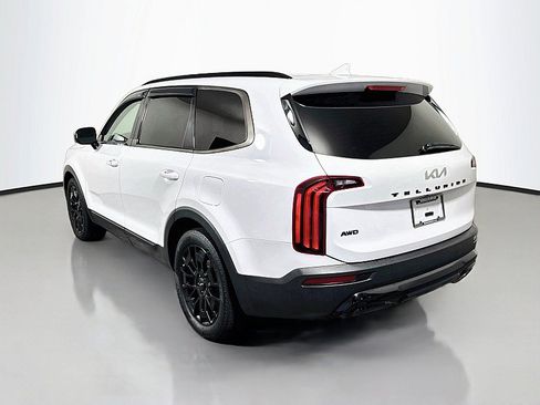 Used 2022 Kia Telluride SX w/ Nightfall Edition Package AWD/4WD image 5
