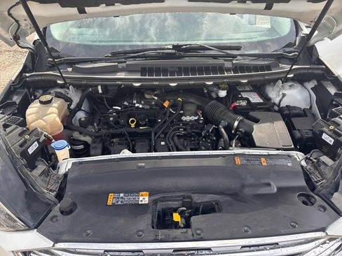 Used 2019 Ford Edge SE w/ SE Fleet Driver's Package image 32