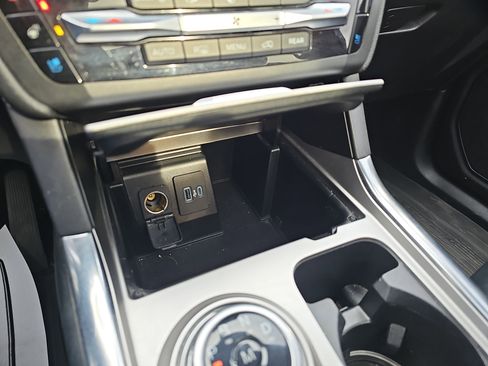 Used 2020 Ford Explorer ST w/ Premium Technology Package image 32