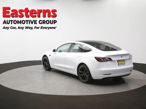 Used 2019 Tesla Model 3 Standard Range RWD image 57
