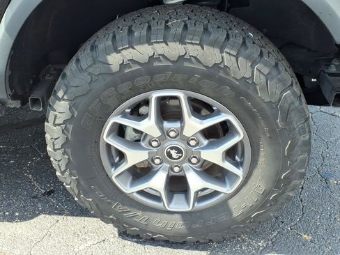 Certified 2024 Ford Bronco Badlands AWD/4WD image 18