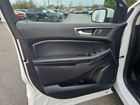 Used 2022 Ford Edge SEL image 23