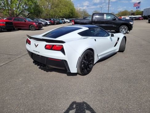 Used 2017 Chevrolet Corvette Grand Sport RWD image 3