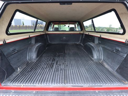 Used 1996 Chevrolet Silverado 3500 4x4 Extended Cab image 26