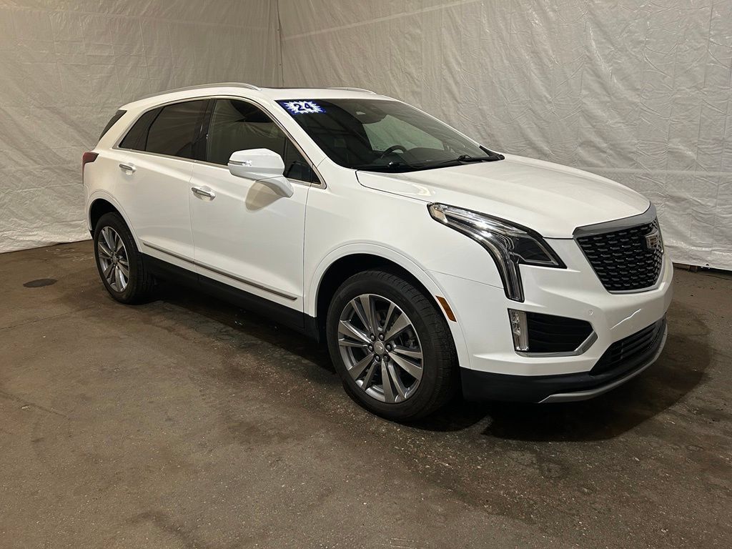 Used 2024 Cadillac XT5 Premium Luxury FWD image 1