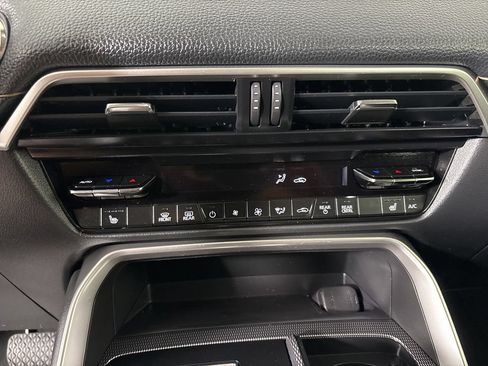 Used 2024 MAZDA CX-90 3.3 Turbo w/ Premium Package AWD/4WD image 18