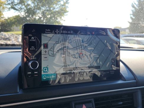 New 2025 Honda Pilot Touring image 12