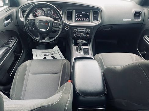 Used 2021 Dodge Charger SXT RWD image 18