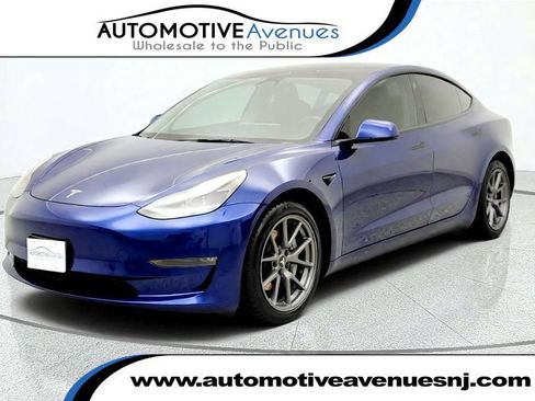 Used 2022 Tesla Model 3 Long Range AWD/4WD image 1