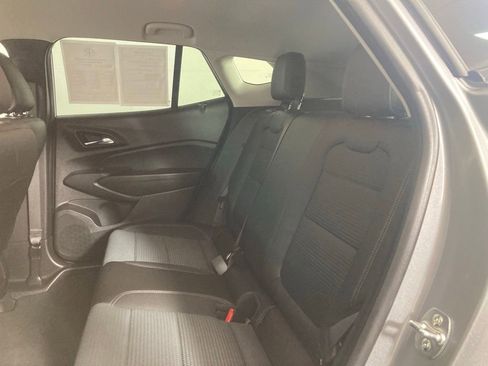 Used 2025 Chevrolet Trax LT w/ Driver Confidence Package image 17