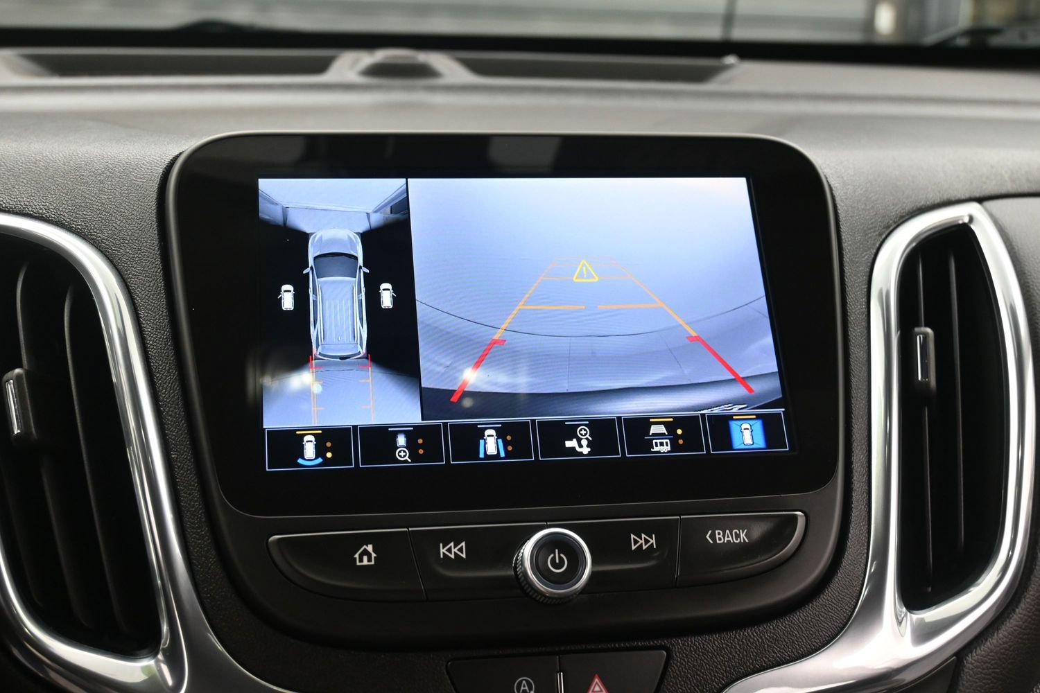 Used 2024 Chevrolet Equinox LT AWD/4WD image 29