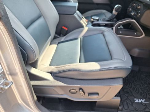 Used 2023 Ford Bronco Outer Banks image 22