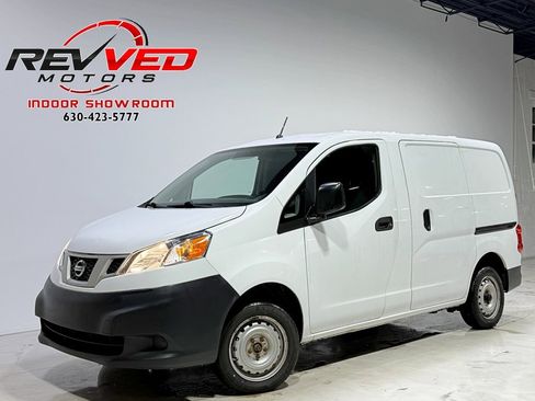 Used 2015 Nissan NV200 S image 1