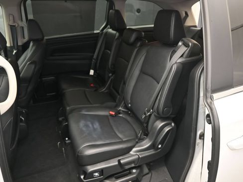 Used 2025 Honda Odyssey EX-L image 12