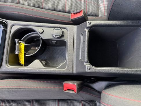 Certified 2024 Volkswagen GTI SE image 27