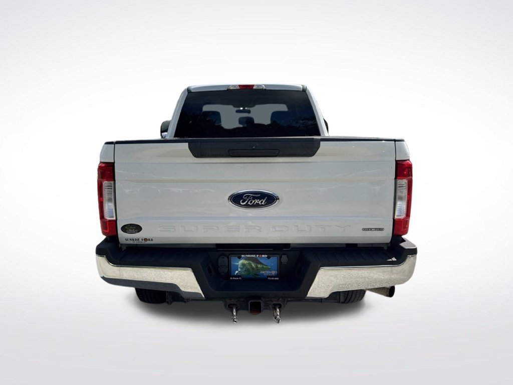Used 2017 Ford F250 XL w/ Power Equipment Group AWD/4WD image 7