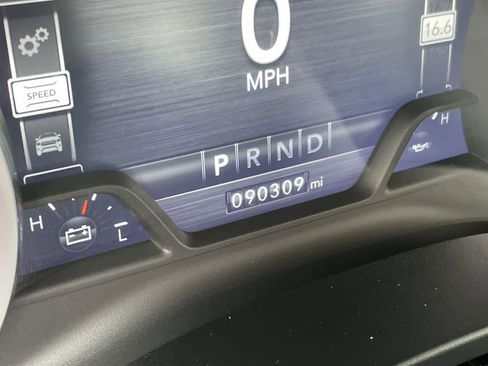 Used 2019 RAM 1500 Big Horn image 31