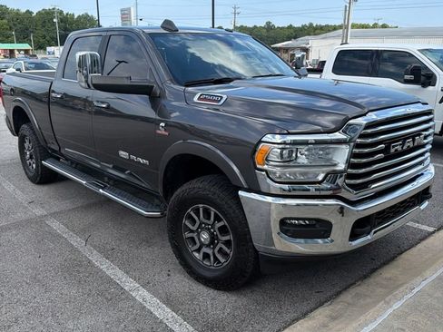 Used 2022 RAM 2500 Limited AWD/4WD image 4