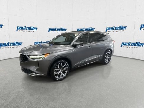 Used 2023 Acura MDX w/ Technology Package FWD image 5