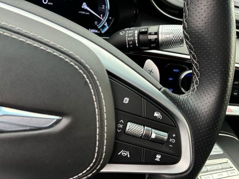 Used 2023 Genesis GV70 2.5T w/ Sport Prestige Package image 28