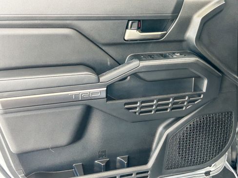 Used 2024 Toyota Tacoma TRD Sport AWD/4WD image 24