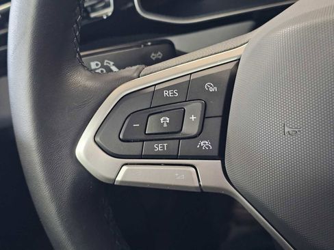 Certified 2025 Volkswagen Jetta SE image 26