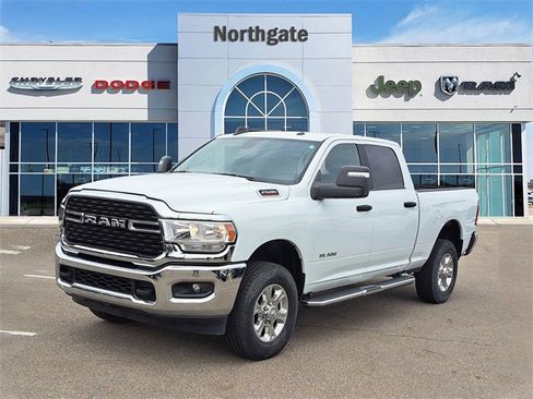 Used 2023 RAM 2500 Big Horn w/ Level 1 Equipment Group image 2